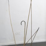 Cane nº9, 2014. False bamboo and painted copper, 97 x 28 x 28 cm. 11 meters in length.