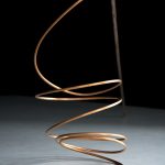 Sin título, 2018. Copper tube and rod, 220x50x40 cm (detail) 1