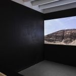 François Bucher. La nuit de l'homme, 2012. Video color y sonido. 1 horas, 21 minutos, 48 segundos