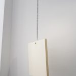 Cuerpo Resonante I, 2023. Polystyrene sheet, wire and motor, 70 x 58 x 5 cm