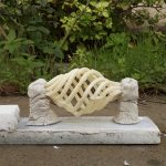 Sin título (material sensible), 2018. Mercedes Pimiento. Wax, mud and marble.